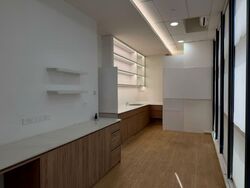 A'posh Bizhub (D27), Factory #586039301